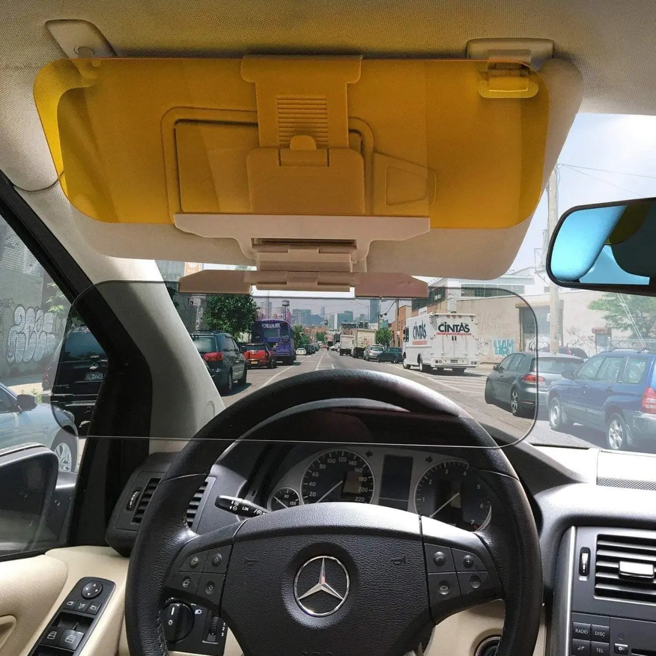 Car Sun Visor Two-Sided Anti-Glare Visor 2 in 1 Automobile Sun Anti-UV Anti-Dazzle High Definition Sunshade Mirror Goggle Shield Car Windshield Sun Visor, Sun Glare Snow Blindness UV Rays TrendTekk